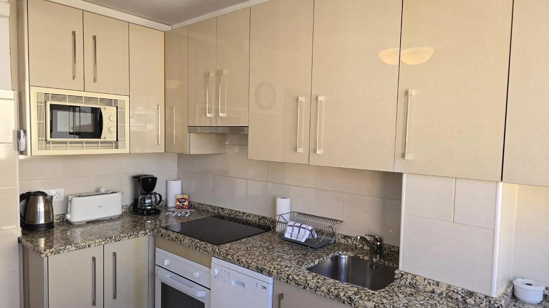 Tranquil Oasis 2 Bedroom Coastal Getaway By Namaste Elite Torremolinos Apartman